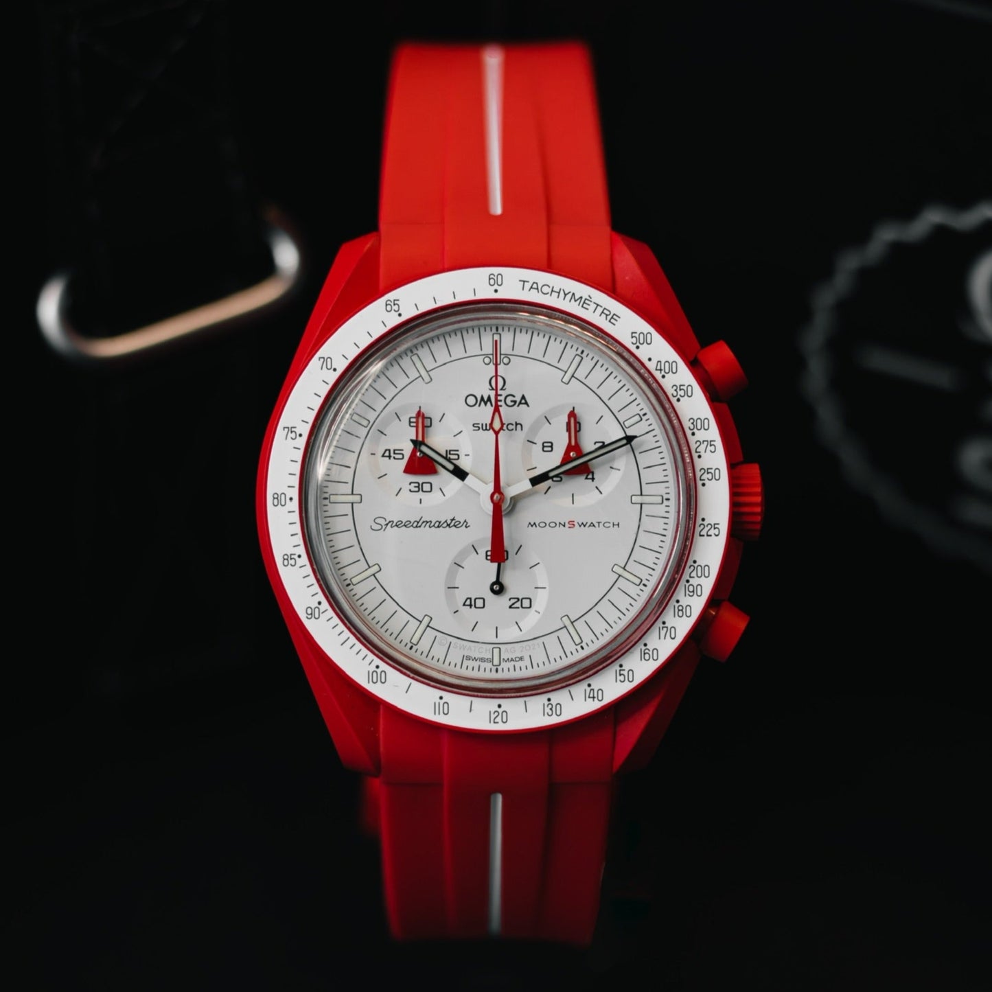 ACCENT ROUGE - BRACELET DE MONTRE EN CAOUTCHOUC pour OMEGA X SWATCH SPEEDMASTER MOONSWATCH