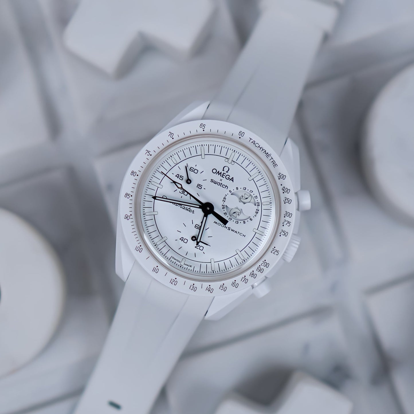 BRILLIANT WHITE - PREMIUM FKM RUBBER STRAP for OMEGA X SWATCH SPEEDMASTER MOONSWATCH / MOONWATCH