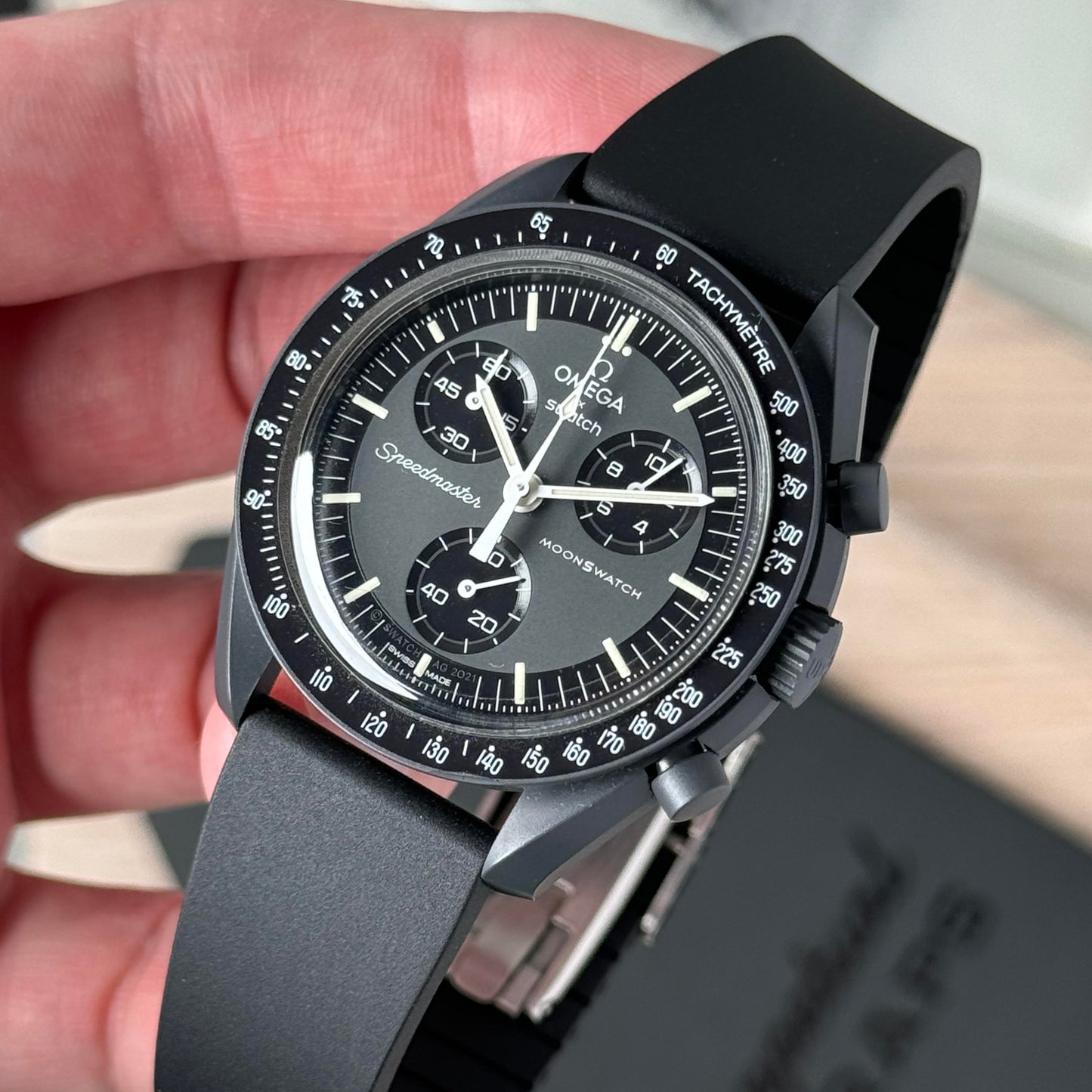 CTS STRAP - FKM RUBBER STRAP & CLASP for MOST 20MM LUG WIDTH WATCHES