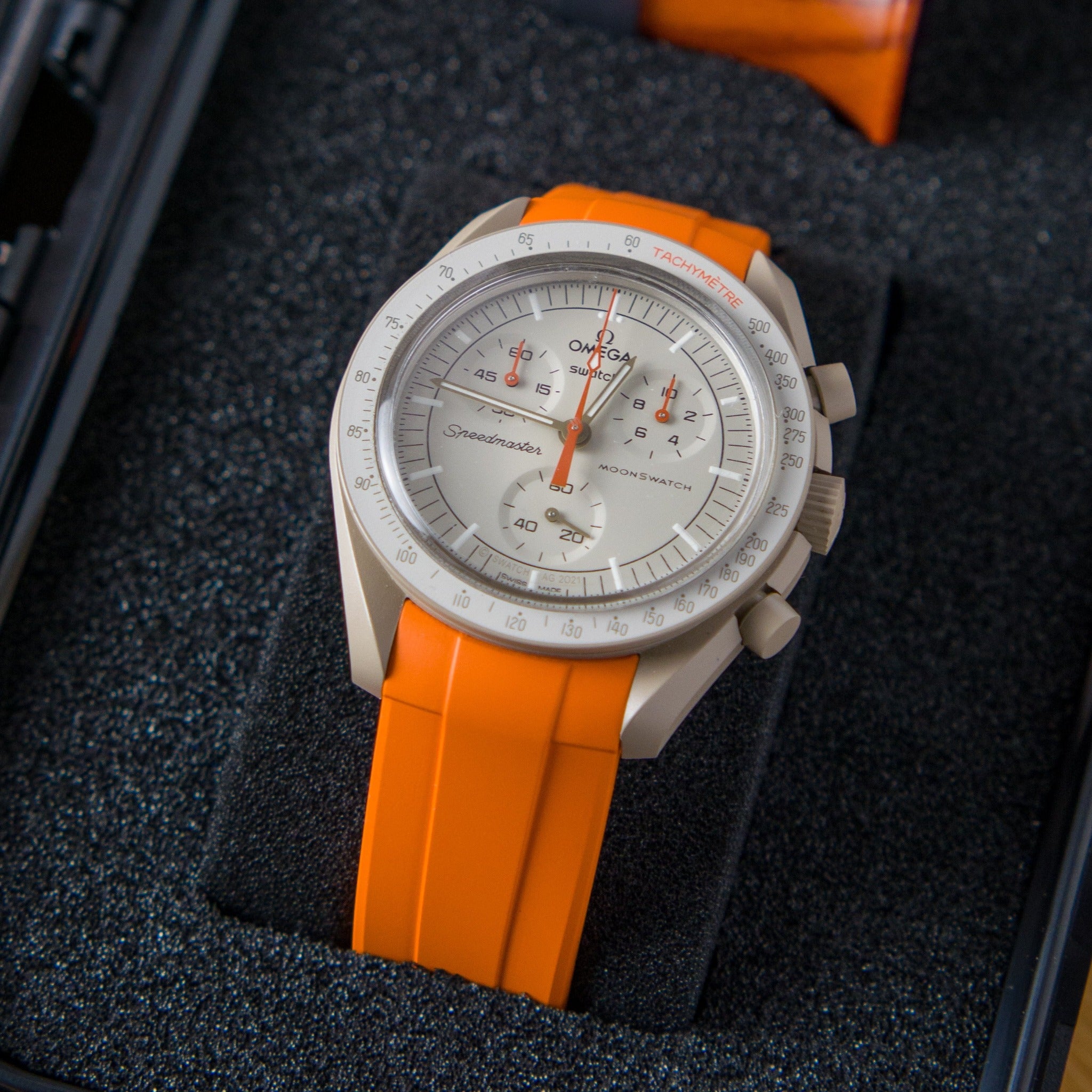 VIBRANT ORANGE PREMIUM FKM RUBBER STRAP for OMEGA X SWATCH SPEEDMASTER MOONSWATCH MOONWATCH