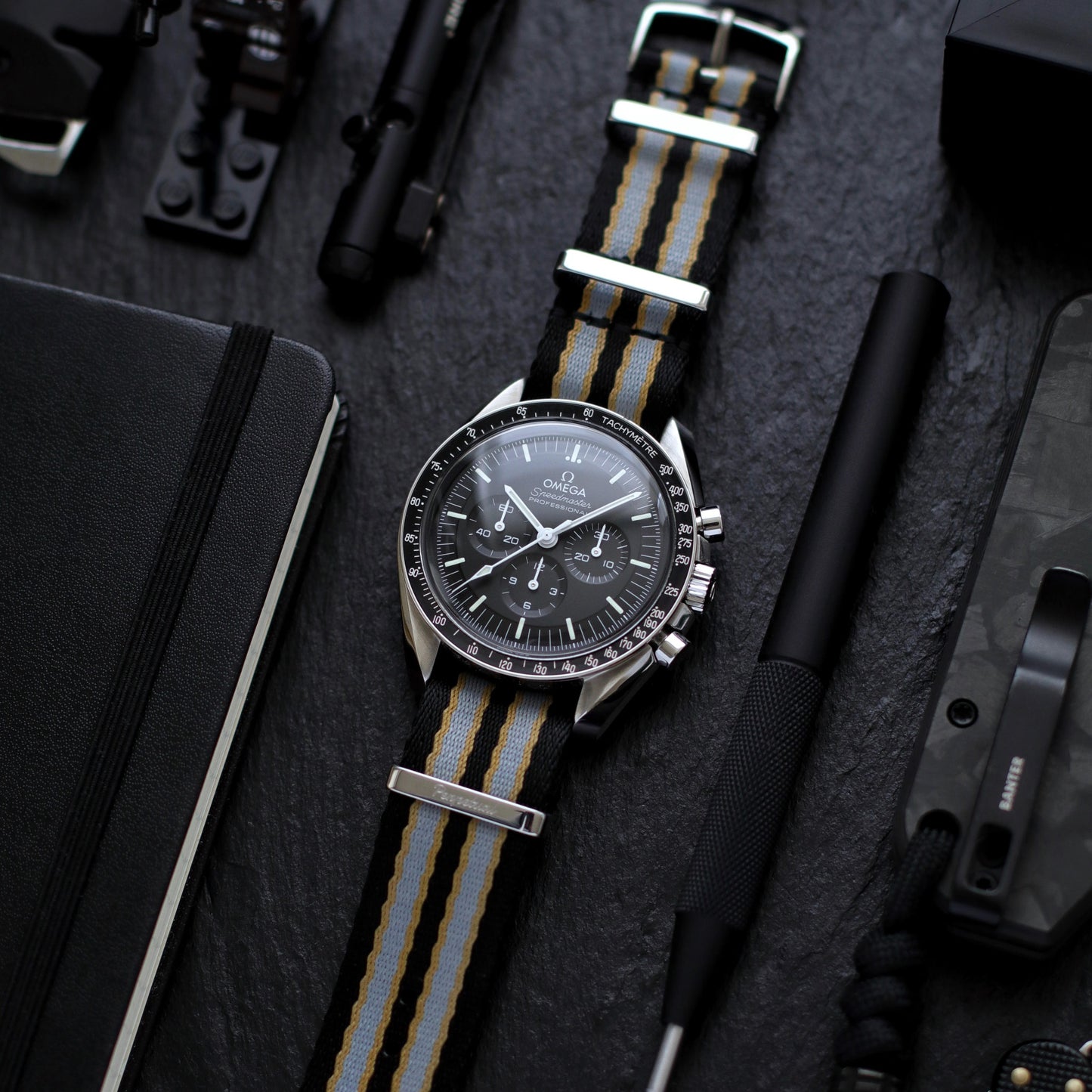 Bond NYLON – Bracelet de montre en tissu de qualité supérieure pour la plupart des montres avec une largeur d'entre-corne de 20 mm.